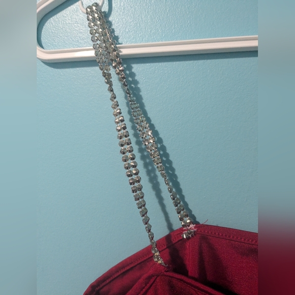 Red crop top with silver beaded straps - Picture 4 of 4